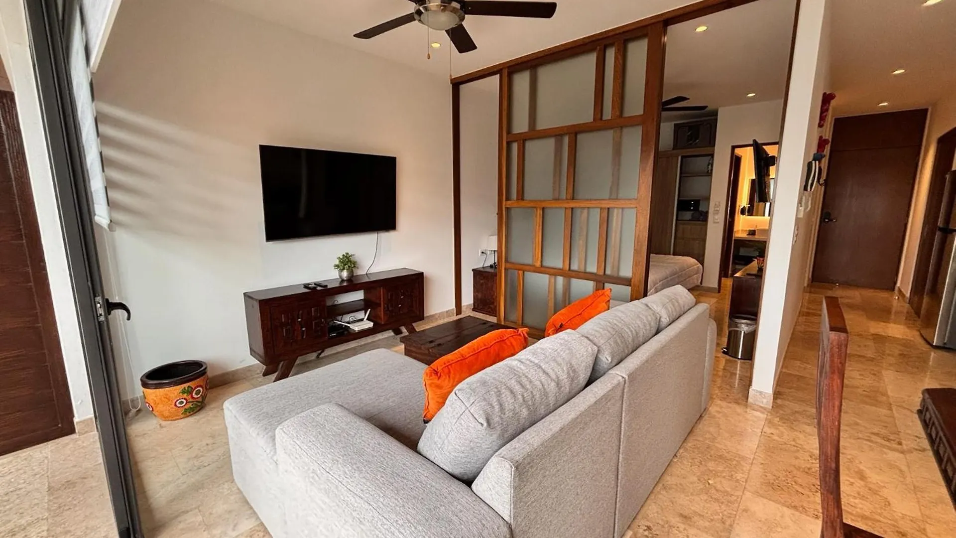 Chic 1Br Apartment In Playa Del Carmen Steps To 5Th Ave