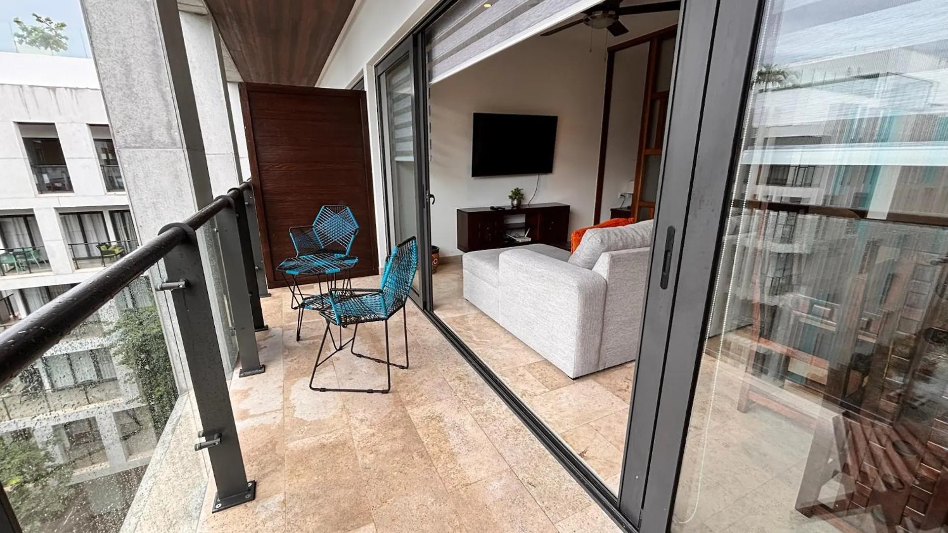 Chic 1Br Apartment In Playa Del Carmen Steps To 5Th Ave