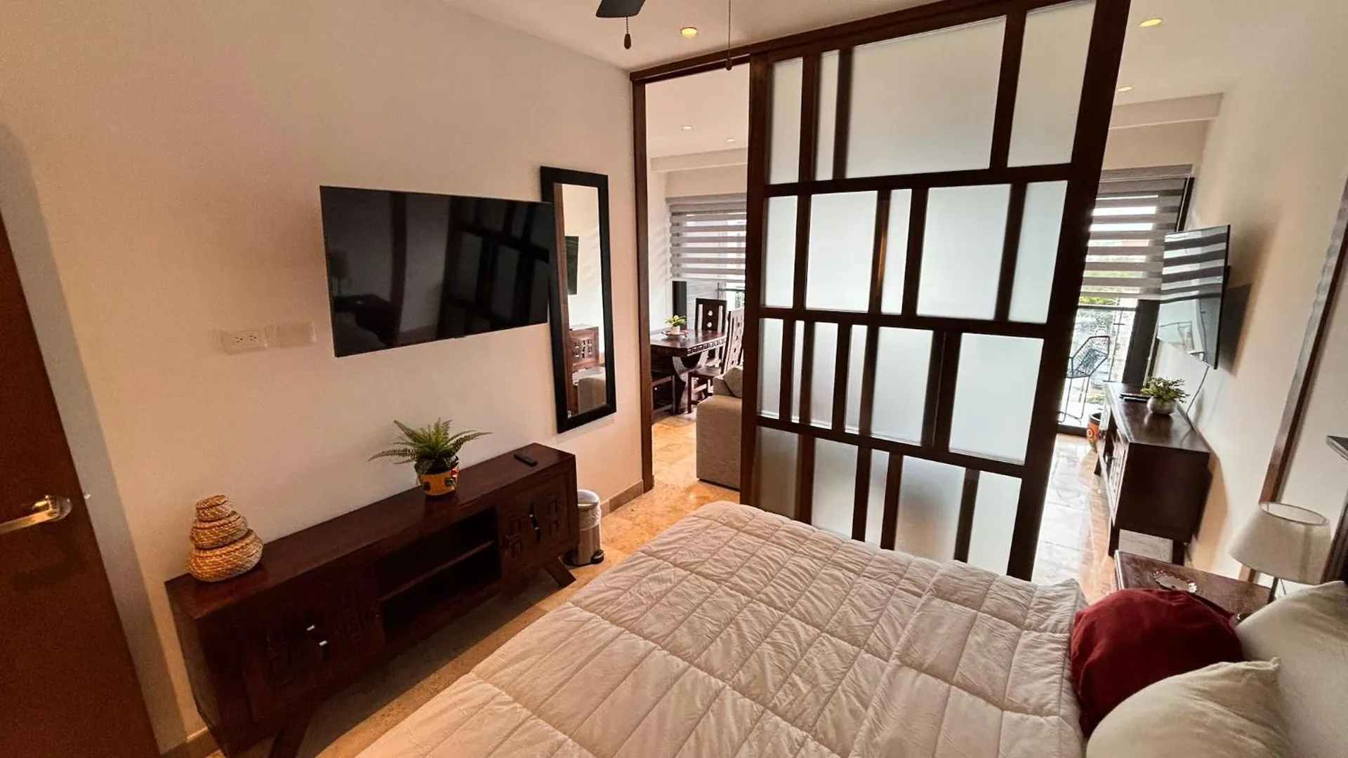 Chic 1Br Apartment In Playa Del Carmen Steps To 5Th Ave Mexico